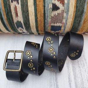 Leather Stud Floral Embilished Belt Sz large in Black - Fits 32 to 36 waist
